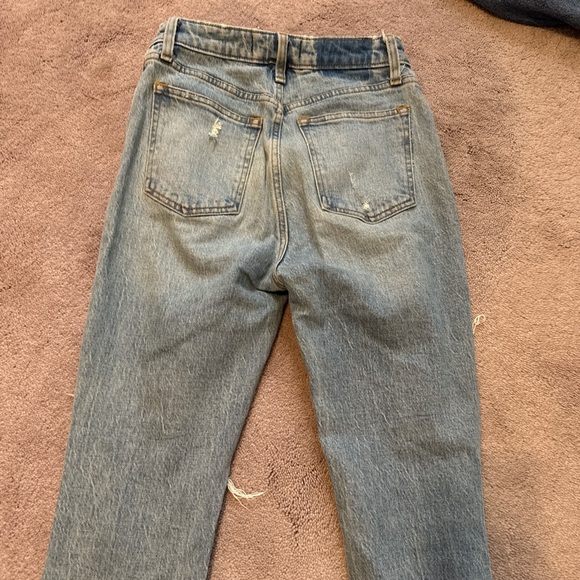 Abercrombie & Fitch Ripped Boyfriend Jeans - Light Blue - Picture 3 of 3